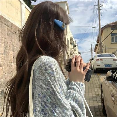 弯曲幸运草